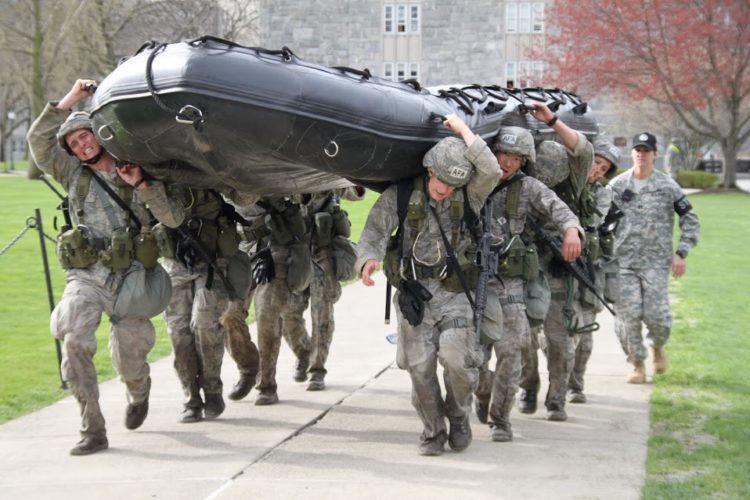 Hurricane on the Coast? Meh, For 7th SFG It Was Rubber Boat Training Time