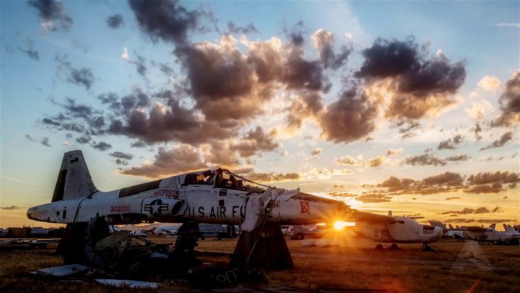 Watch: The Boneyard! Magical Video for Aviation Lovers. Davis-Monthan Air Force Base, Arizona