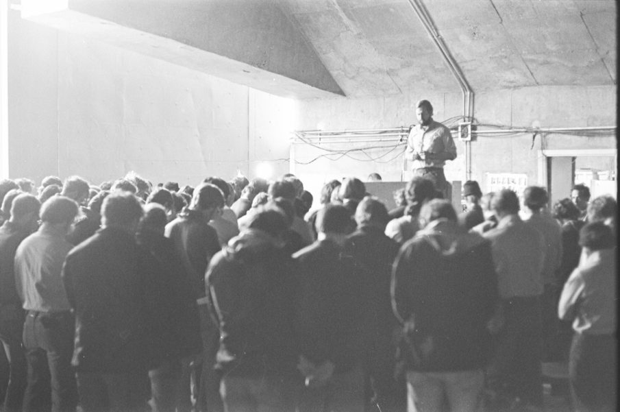 SOF pic of the day (from GEO’s private stash): Colonel Jerry Boykin leads Delta in prayer