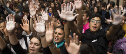 Catalonia leaders seek to make independence referendum binding
