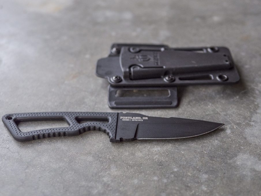 Combat blades and the Gerber Ghoststrike