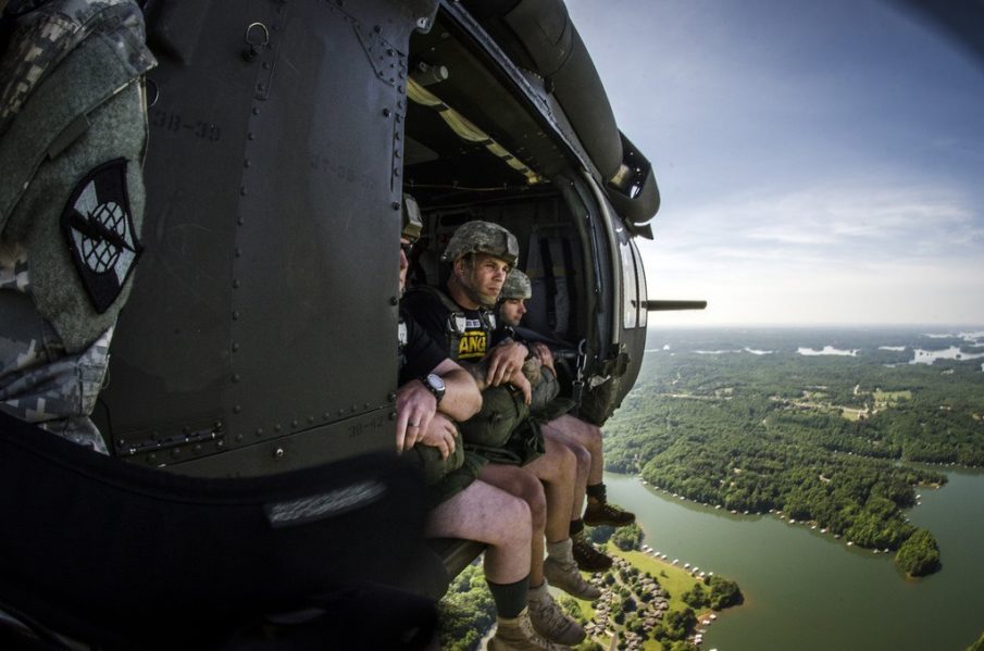 Watch: U.S. Army Rangers Airborne water jump into Lake Lanier, Georgia