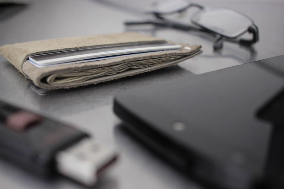 The SLIM minimalist wallet by Phil’s Wallets: Built to last in the USA