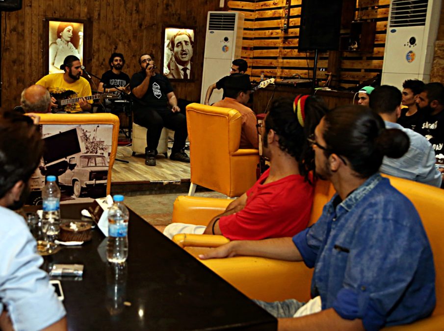 Young Iraqis look beyond war: ‘We have everything’