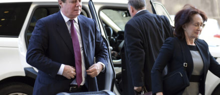 Judge clears path for Manafort release from house arrest, move to South Florida