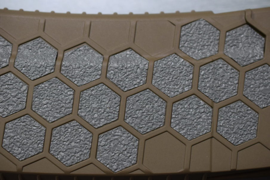 Hexmag .308 AR Magazine: Exceptional grip