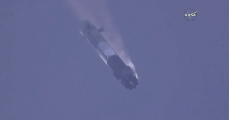 Watch: SpaceX CRS-13 NASA TV Landing Footage – A Rocket Falling From the Sky Lands Safely – Truly Amazing