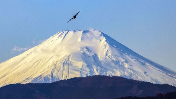 Picture of the Day: C-130J Super Hercules Flies Near Mount Fuji