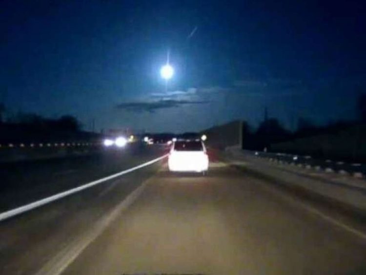 Watch: Meteor Lights Up the Sky in Michigan and Causes Small Earthquake!