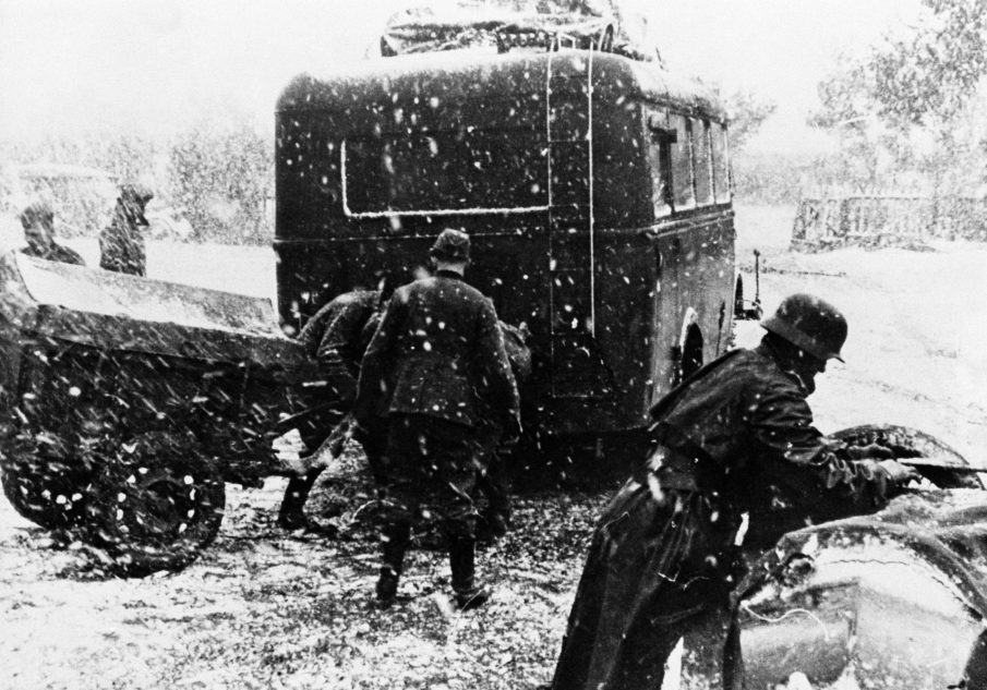 Waging war with Russia in the winter: The myths surrounding Hitler and Napoleon
