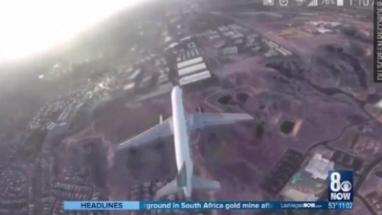 Drone Hovers Above a Landing Airliner at Las Vegas McCarran Airport