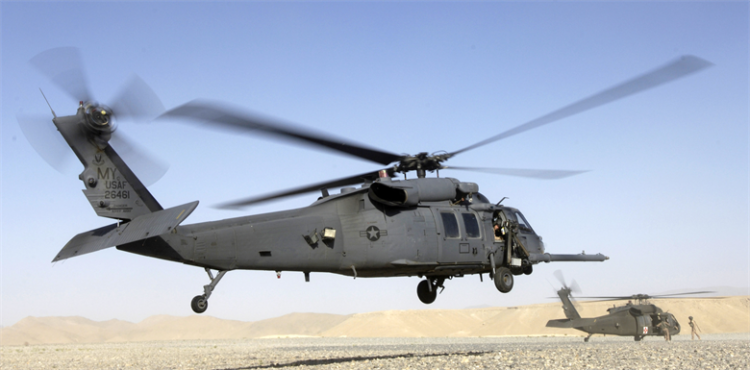Watch: U.S. Air Force HH-60 Pave Hawk Helicopter Crashes in Iraq – Seven Die