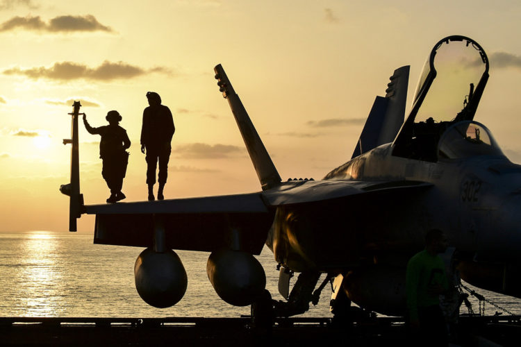 Picture of the Day: Just Hanging Out at Sea on an F/A-18E Super Hornet