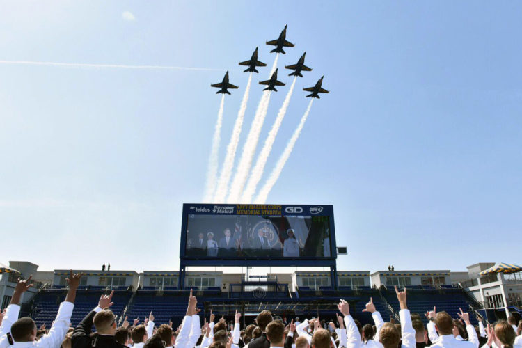 Picture of the Day: Navy Blue Angels Honor U.S. Naval Academy 2018 Graduates