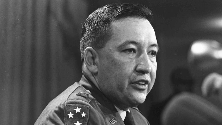 Captain Ernest Medina, Commander During My Lai Massacre Dies at 81