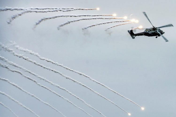 Picture of the Day: Navy MH-60S Seahawk Helicopter Fires Flares