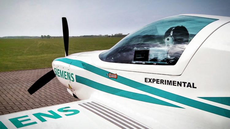 Two Die in Crash of Siemens-Powered eFusion Electric Airplane