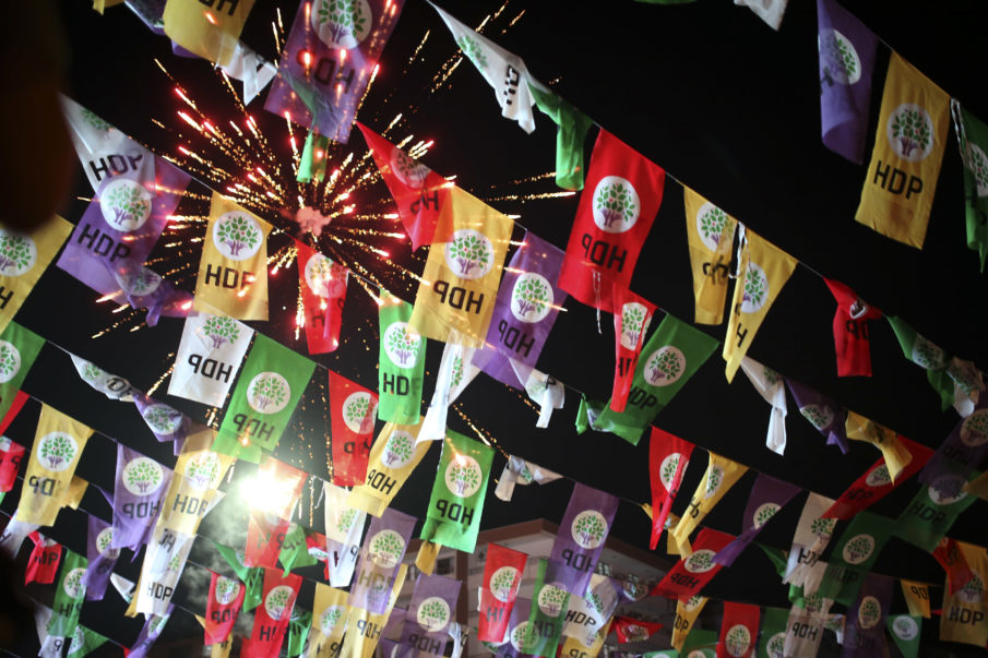 Turkish political parties meet in private to discuss imprisoned Ministers of Parliament