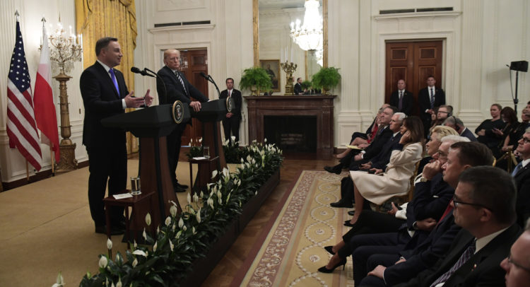 US to consider permanent military base in Poland