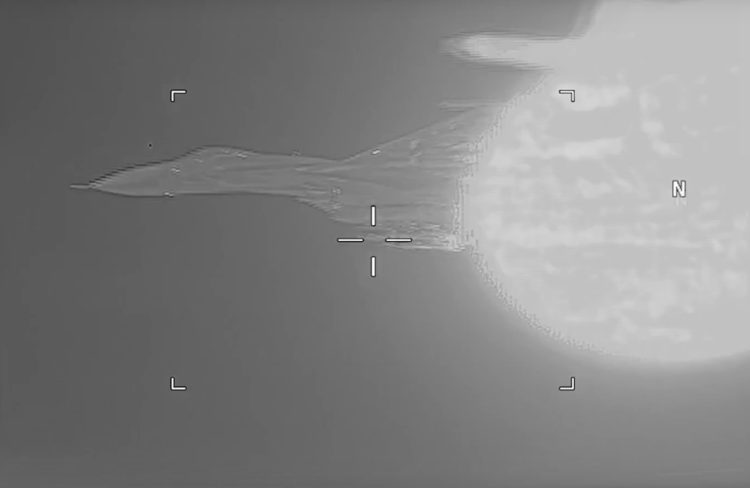 The Pic of the Day: FLIR image of Russian fighter blowing by American recon plane