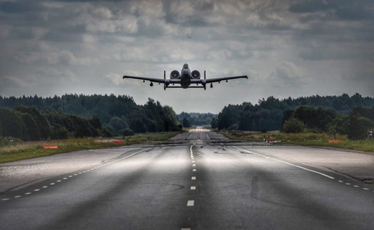 Watch: A-10 Warthogs come in for a landing on highways in Europe