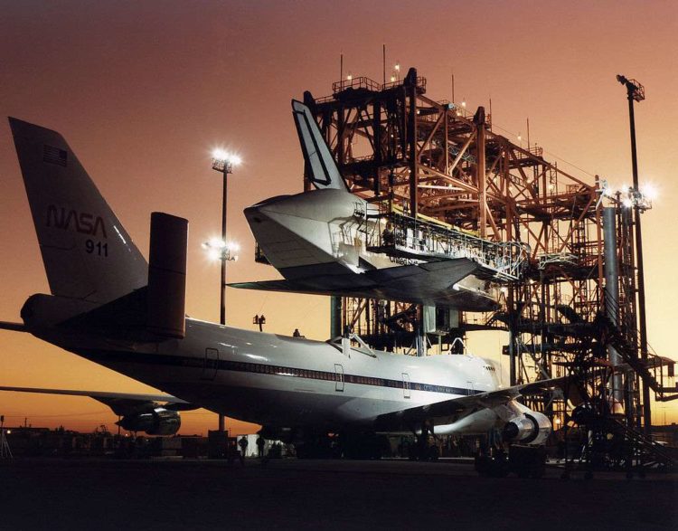 The Pic of the Day: Back when the space shuttle needed to hitch a ride