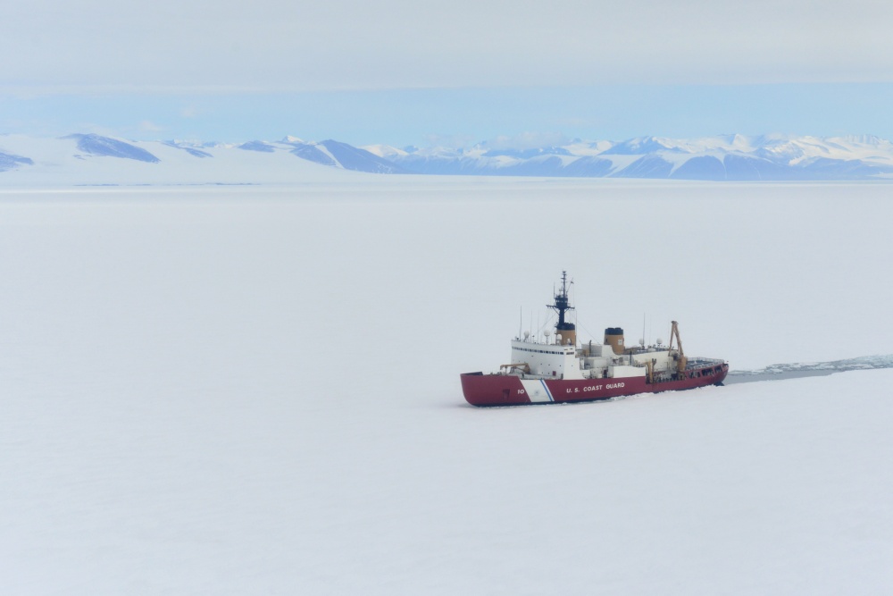Coast Guard sends scuba divers under ailing icebreaker in Antarctica--and that's not all that went wrong