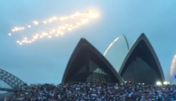 Forget fireworks: Watch this C-130 light up the sky over the Sydney Opera House