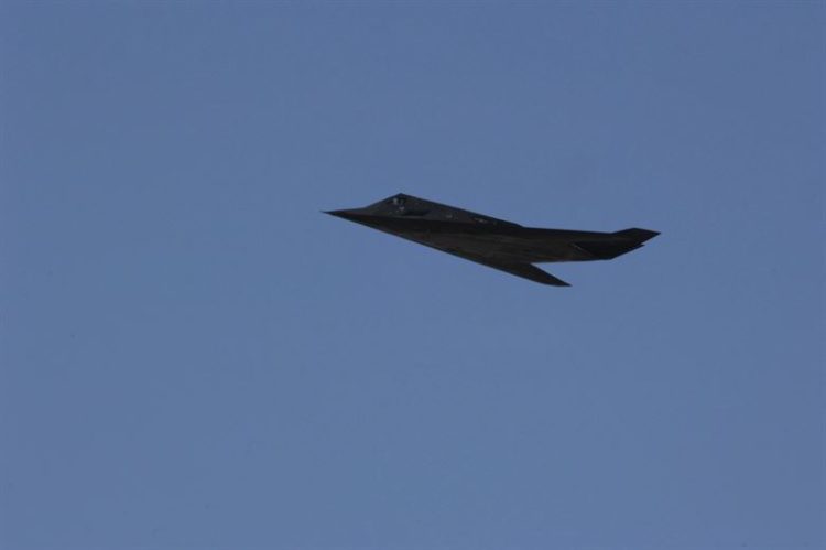 Still flying: Photos surface of F-117 Nighthawk flying low over the Nevada desert