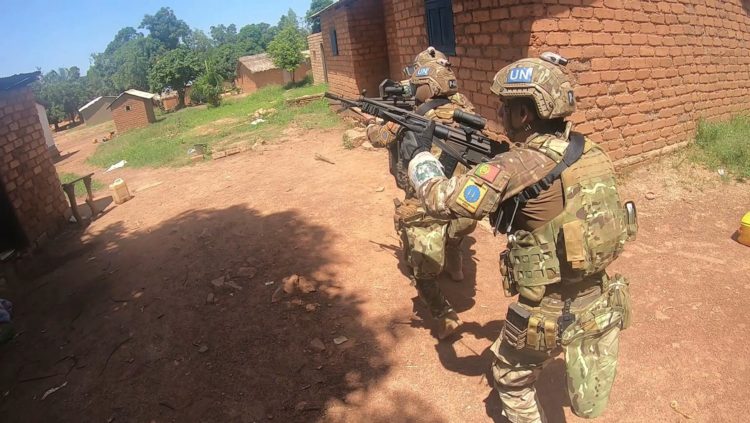Watch: Portuguese paratroopers raid rebel stronghold in Central African Republic