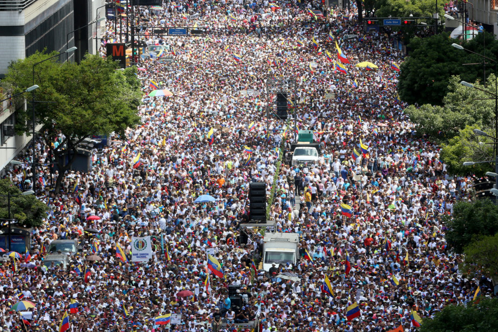 The Pic Of The Day: Political Opposition Protests Continue In Venezuela ...