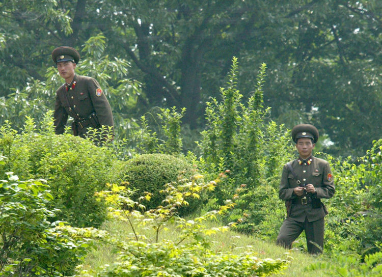 Report: Starving North Korean soldiers are now raiding civilian homes to find food