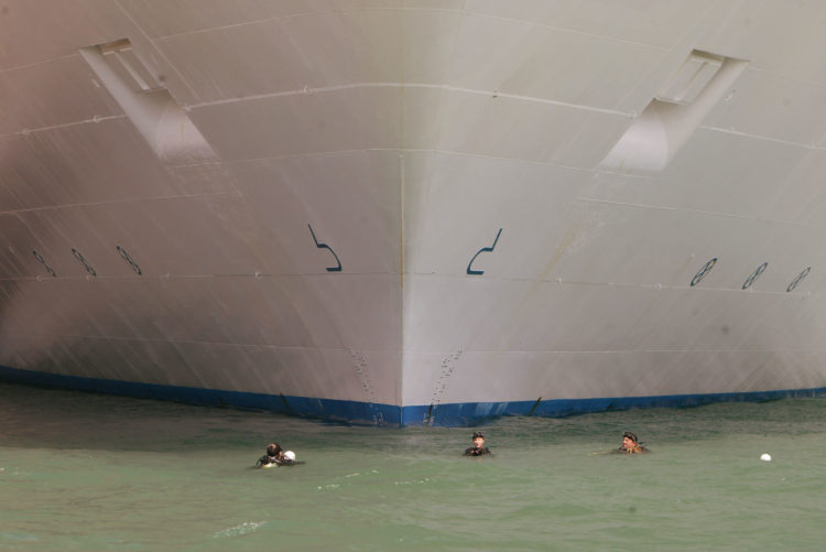 Geo Hand: The Time a Green Beret Combat Diver Got Run Over by a Powerboat Piloted by a Hairdresser
