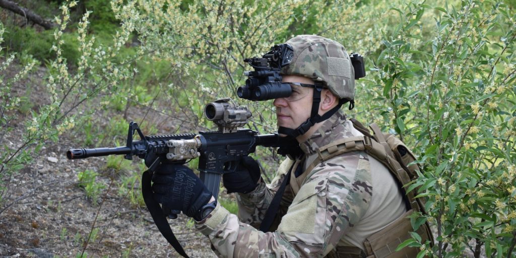 US Army's new night vision goggles can link to rifle sights to fire around corners