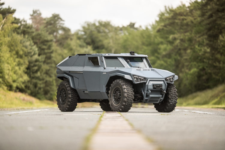 Volvo’s crab-walking diesel-hybrid Scarabée may become France’s Humvee