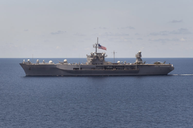 China bans US ships From Hong Kong, sanctions US non-government organizations