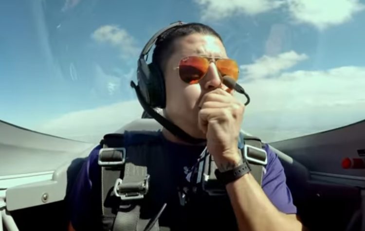 New behind-the-scenes footage shows Top Gun 2 is scary real