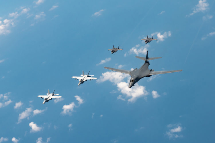 The Pic of the Day: Training above the skies