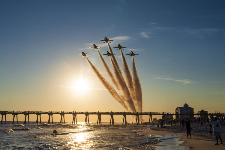 The Pic of the Day: Final Flight of the Blue Angels’ Hornets