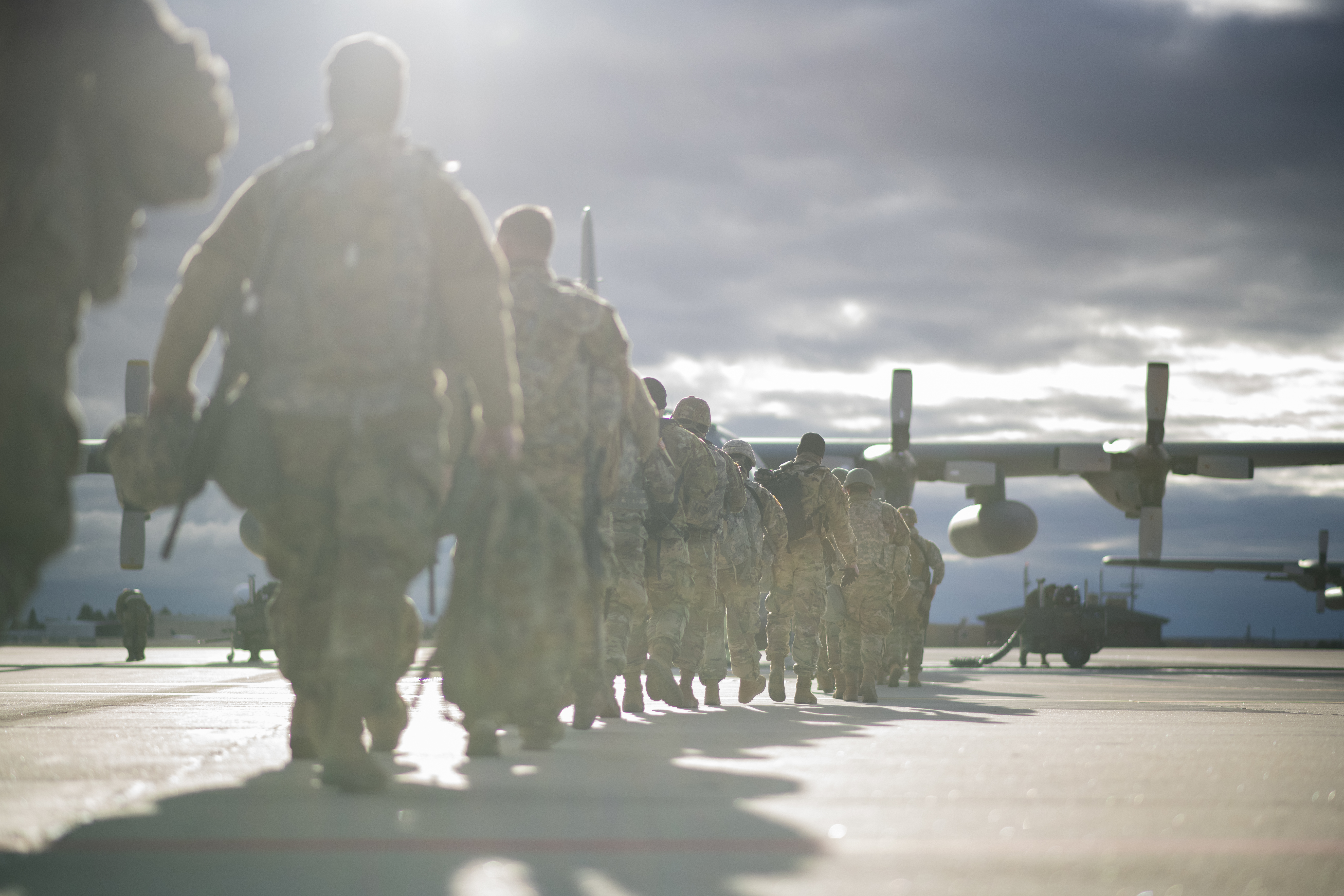 National Guard Volunteers Head to the Capitol for Crowd Control