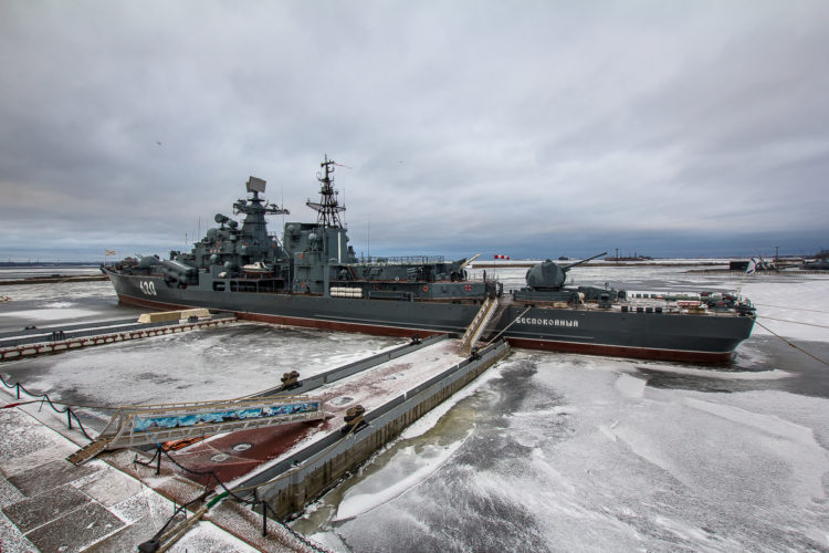 Former Russian Commander Steals Propellers From His Own Guided Missile Destroyer
