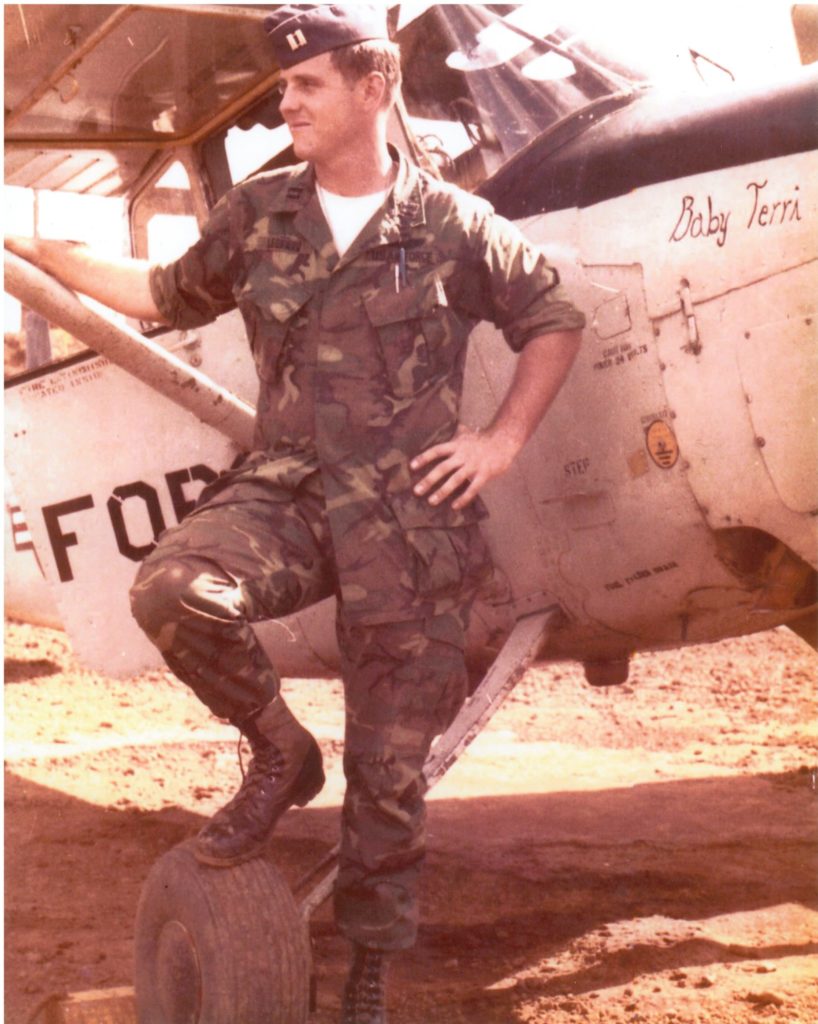 An American Reconnaissance Pilot in Vietnam Michael Leonard