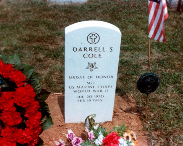 Darrell Cole gravestone