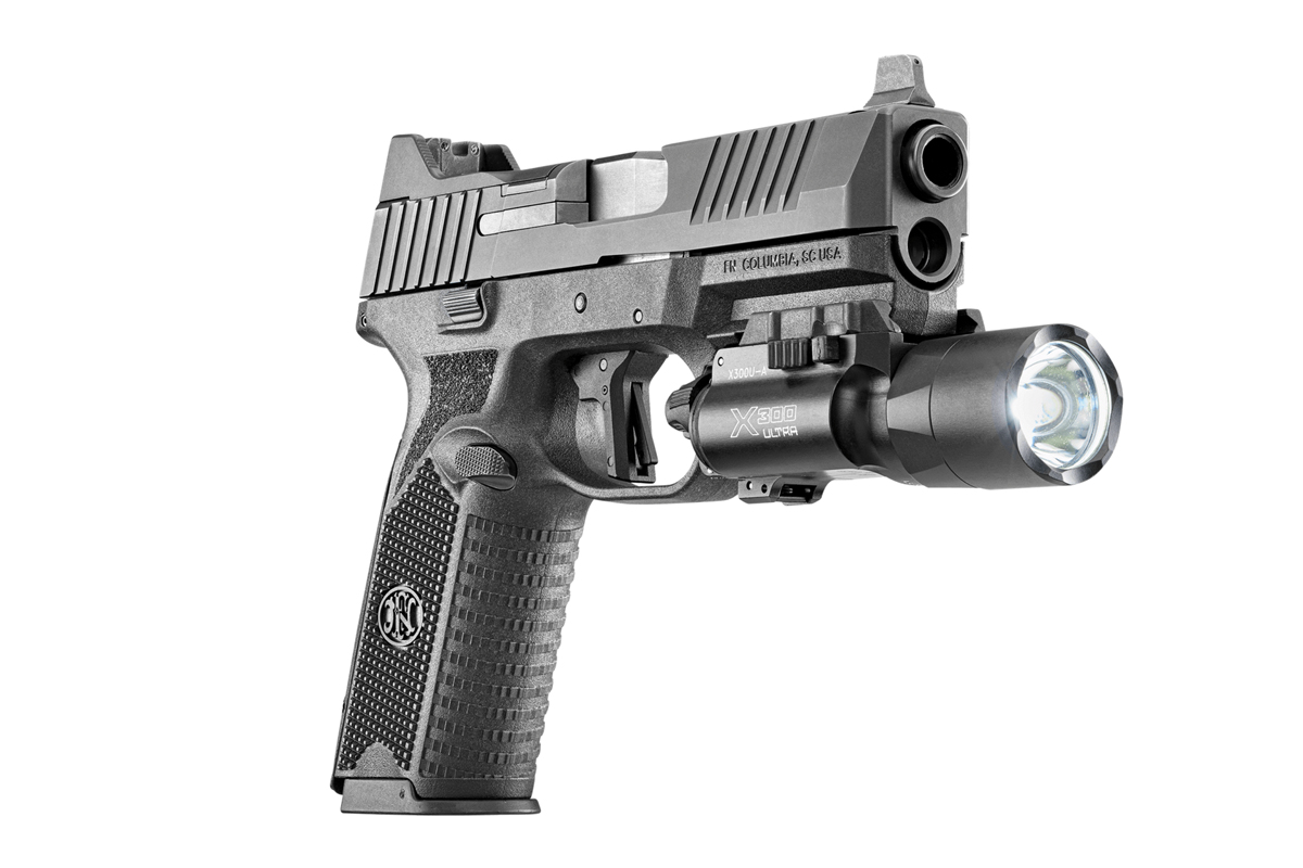 FN 509 Surefire X300 Ultra gun light