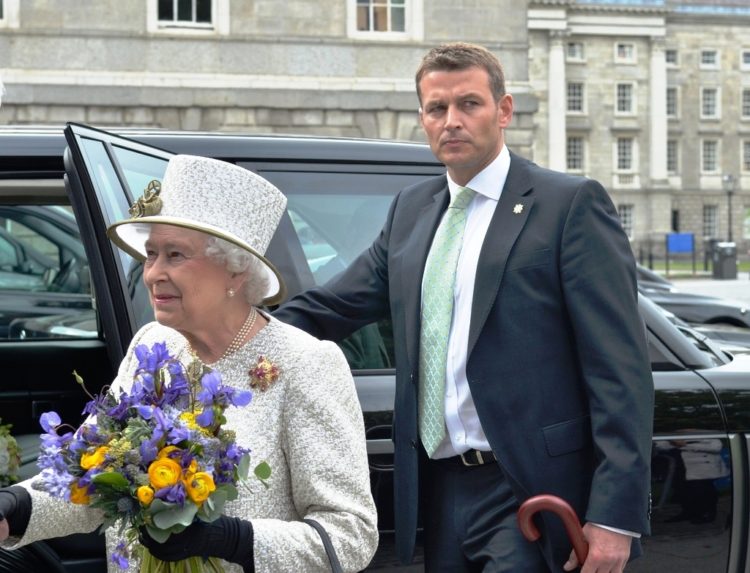 Private Security Jobs Explained by Former Navy SEAL and Contractor