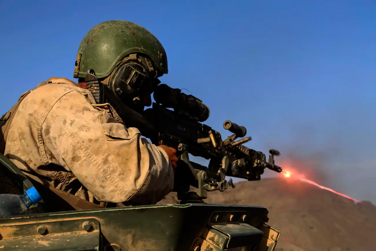 15th Marine Expeditionary Unit desert survival and tactics course