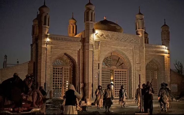 Taliban Raid ISIS-K Cell After Deadly Kabul Bombing