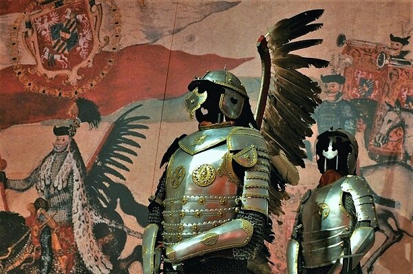 winged hussars armor