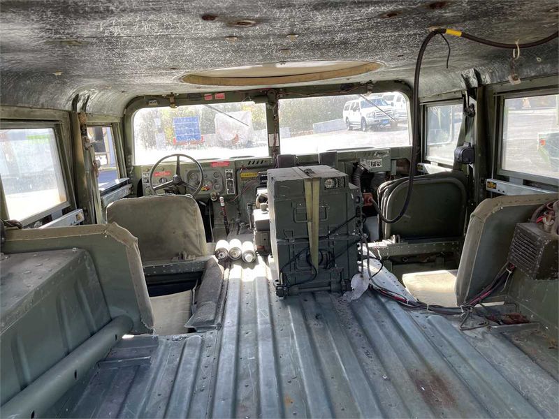 Hummer interior