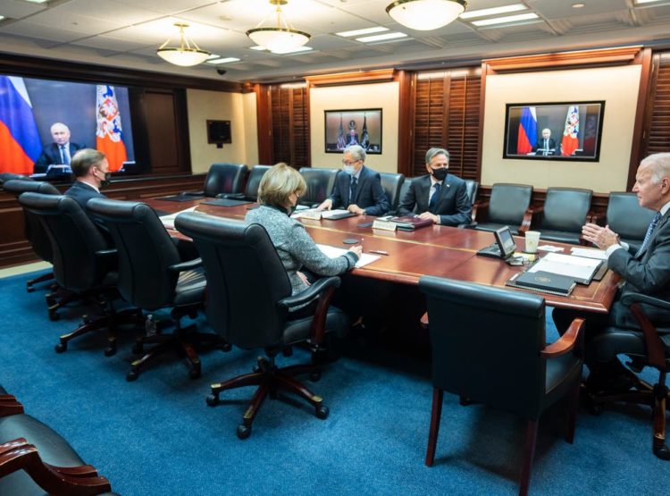 Russia Fears US Weapons In Ukraine, Not Sanctions